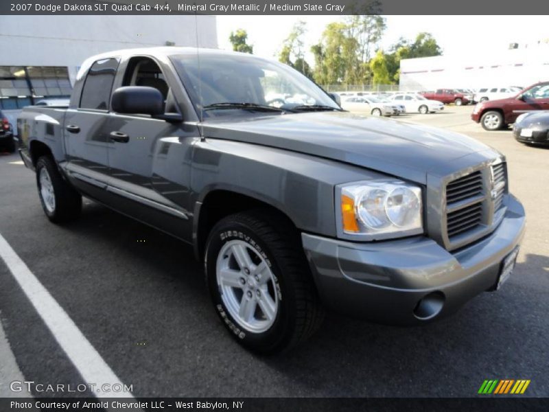 Mineral Gray Metallic / Medium Slate Gray 2007 Dodge Dakota SLT Quad Cab 4x4