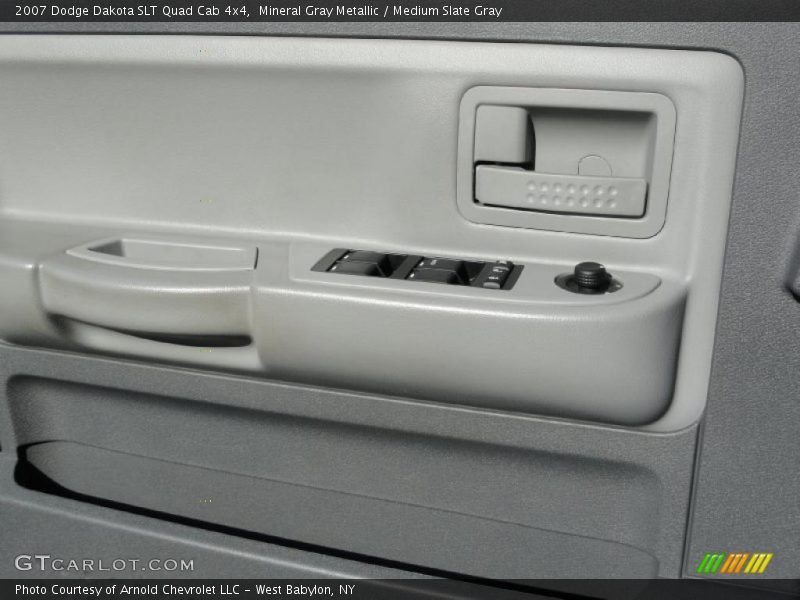 Mineral Gray Metallic / Medium Slate Gray 2007 Dodge Dakota SLT Quad Cab 4x4