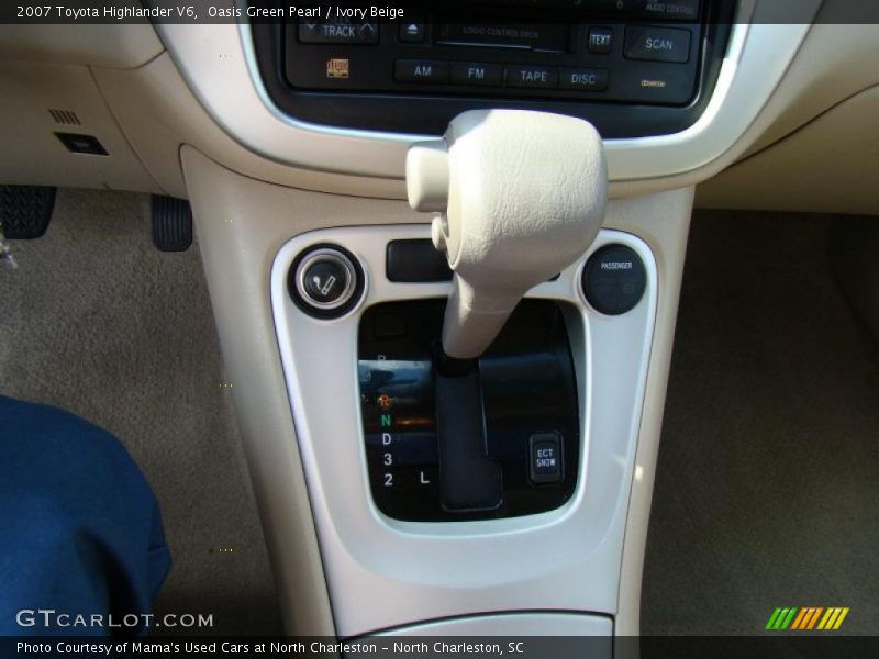 Oasis Green Pearl / Ivory Beige 2007 Toyota Highlander V6