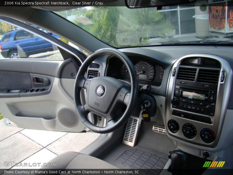 Clear Silver / Gray 2006 Kia Spectra Spectra5 Hatchback