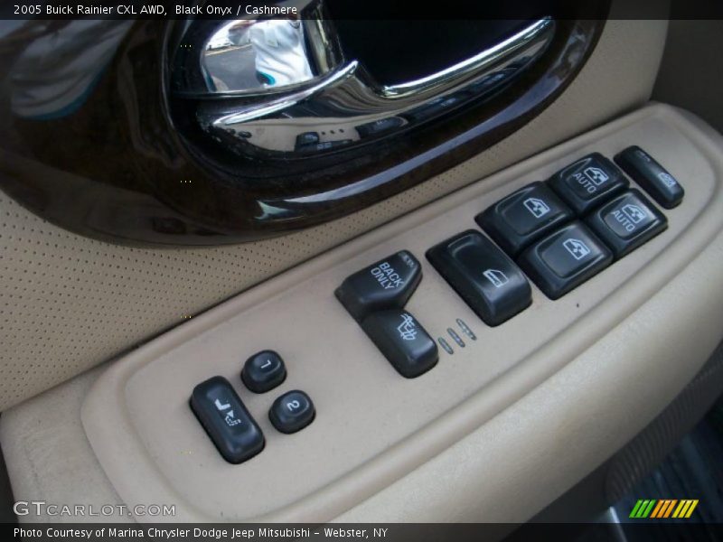 Controls of 2005 Rainier CXL AWD