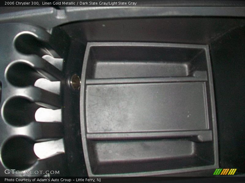 Linen Gold Metallic / Dark Slate Gray/Light Slate Gray 2006 Chrysler 300