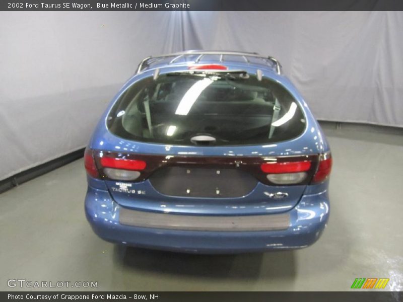 Blue Metallic / Medium Graphite 2002 Ford Taurus SE Wagon
