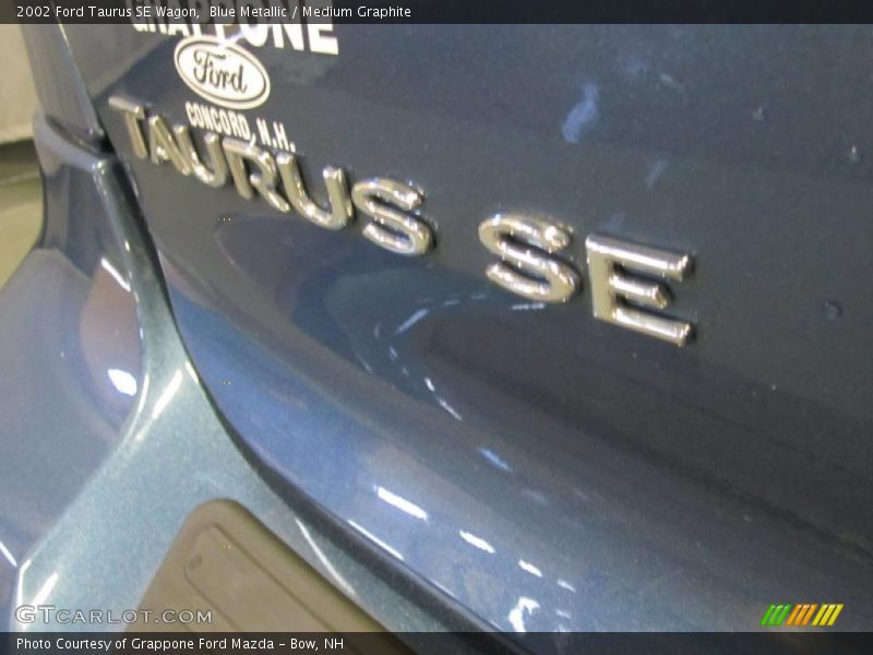 Blue Metallic / Medium Graphite 2002 Ford Taurus SE Wagon