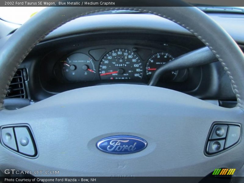  2002 Taurus SE Wagon Medium Graphite Interior