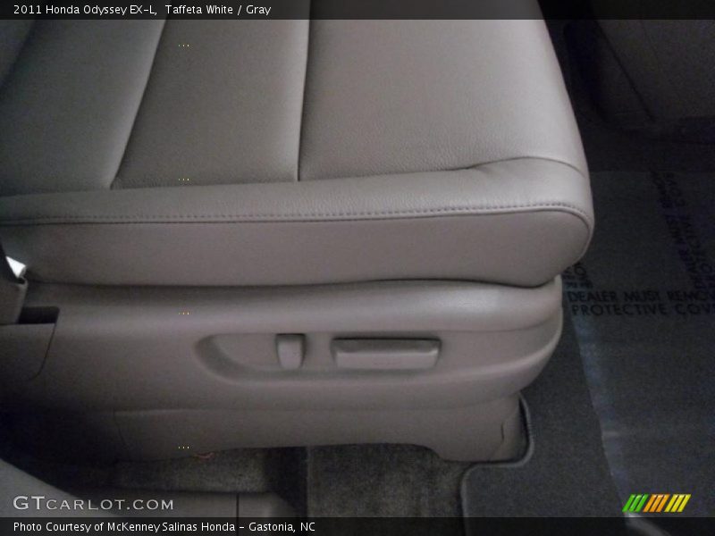  2011 Odyssey EX-L Gray Interior