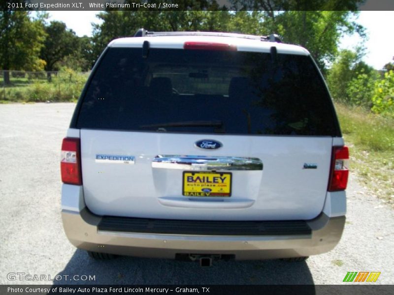 White Platinum Tri-Coat / Stone 2011 Ford Expedition XLT