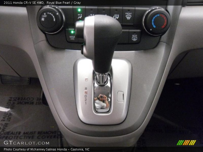  2011 CR-V SE 4WD 5 Speed Automatic Shifter
