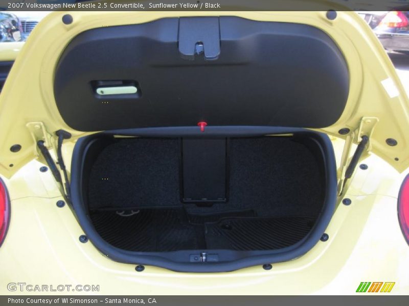 Sunflower Yellow / Black 2007 Volkswagen New Beetle 2.5 Convertible