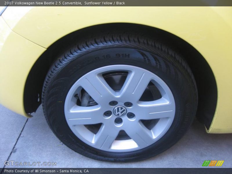 Sunflower Yellow / Black 2007 Volkswagen New Beetle 2.5 Convertible