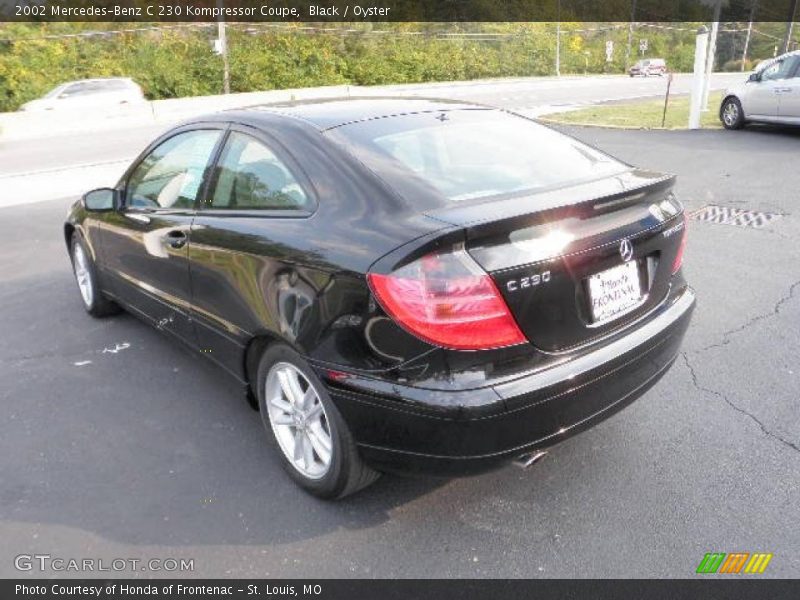 Black / Oyster 2002 Mercedes-Benz C 230 Kompressor Coupe