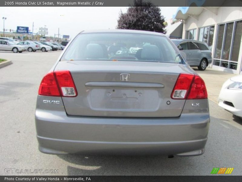 Magnesium Metallic / Gray 2005 Honda Civic LX Sedan