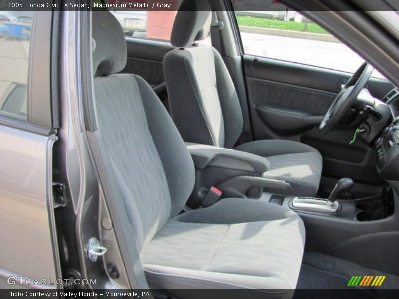 Magnesium Metallic / Gray 2005 Honda Civic LX Sedan