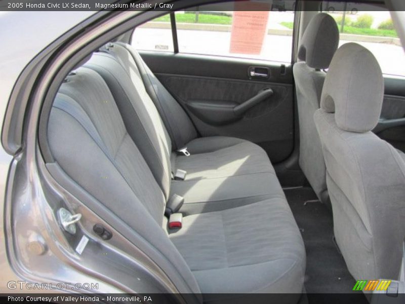 Magnesium Metallic / Gray 2005 Honda Civic LX Sedan