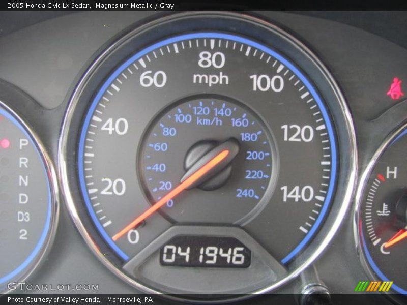 Magnesium Metallic / Gray 2005 Honda Civic LX Sedan
