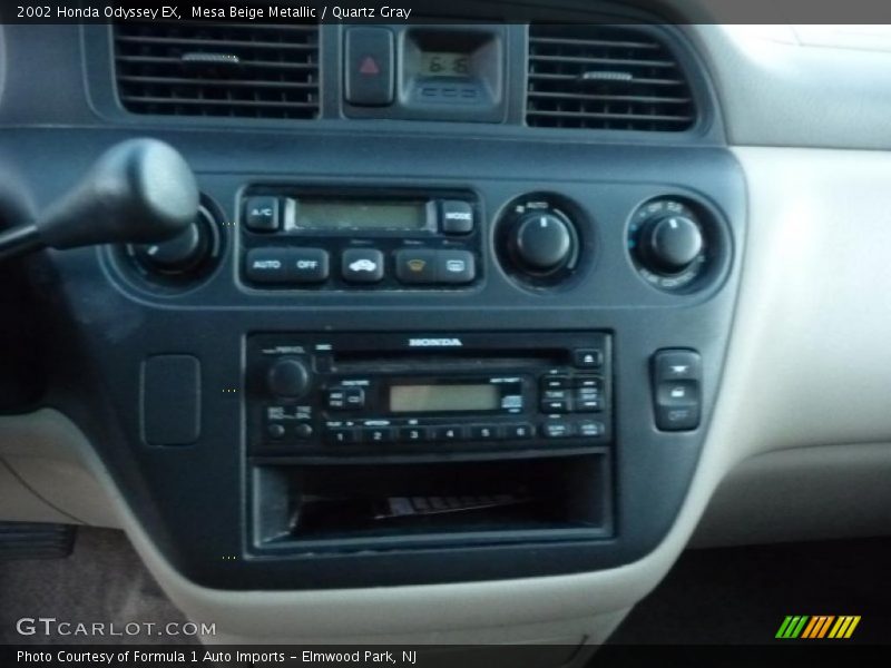 Mesa Beige Metallic / Quartz Gray 2002 Honda Odyssey EX