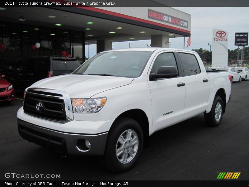 Super White / Graphite Gray 2011 Toyota Tundra CrewMax