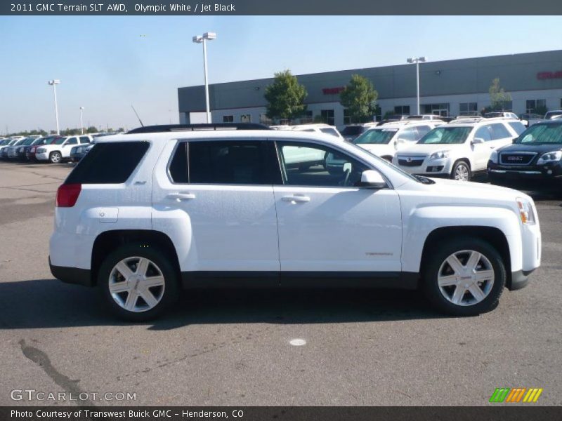 Olympic White / Jet Black 2011 GMC Terrain SLT AWD