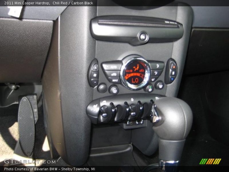 Chili Red / Carbon Black 2011 Mini Cooper Hardtop