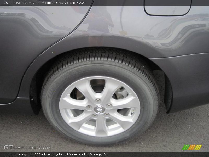 Magnetic Gray Metallic / Ash 2011 Toyota Camry LE