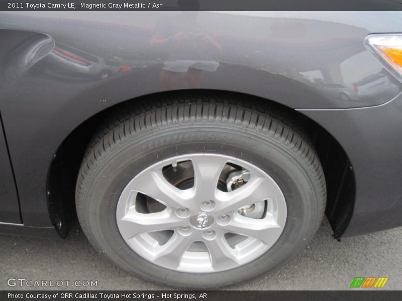 Magnetic Gray Metallic / Ash 2011 Toyota Camry LE