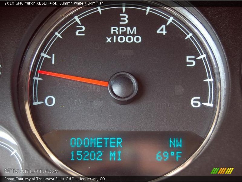 Summit White / Light Tan 2010 GMC Yukon XL SLT 4x4