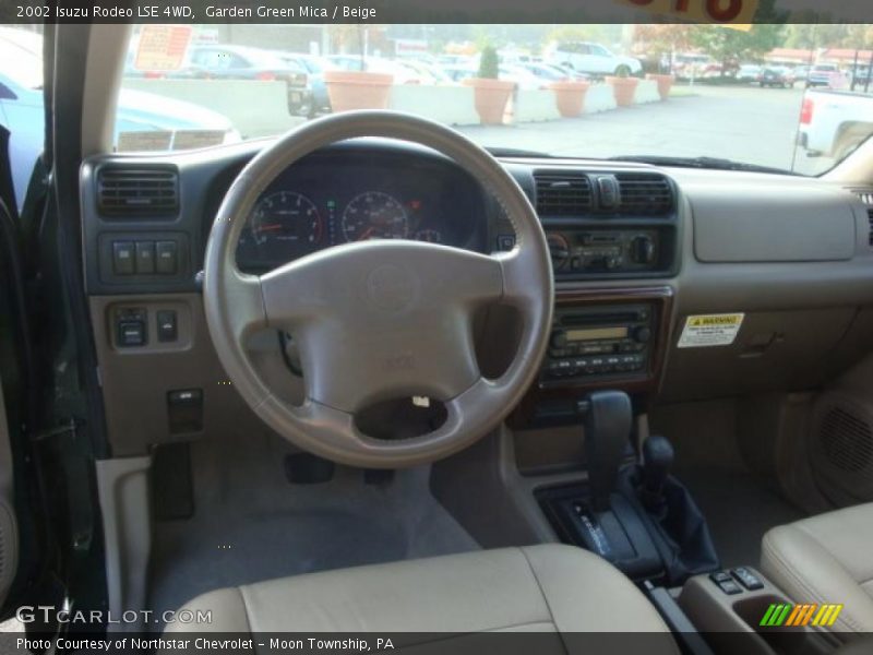Garden Green Mica / Beige 2002 Isuzu Rodeo LSE 4WD