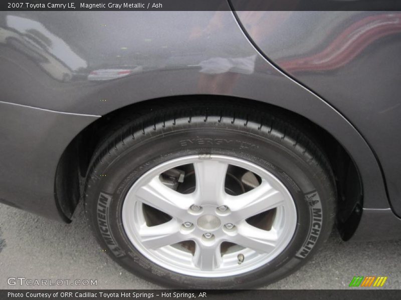 Magnetic Gray Metallic / Ash 2007 Toyota Camry LE