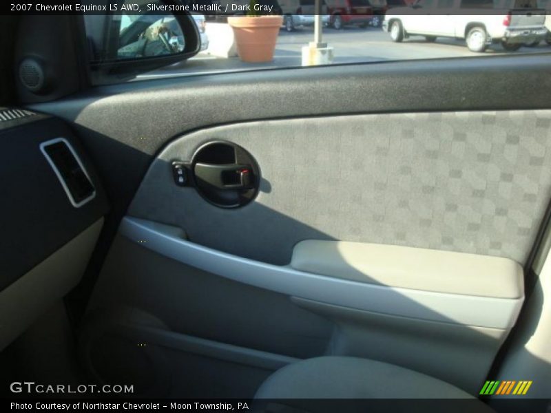 Silverstone Metallic / Dark Gray 2007 Chevrolet Equinox LS AWD