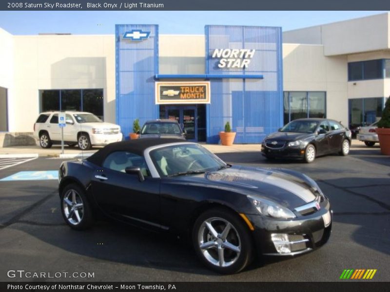 Black Onyx / Light Titanium 2008 Saturn Sky Roadster