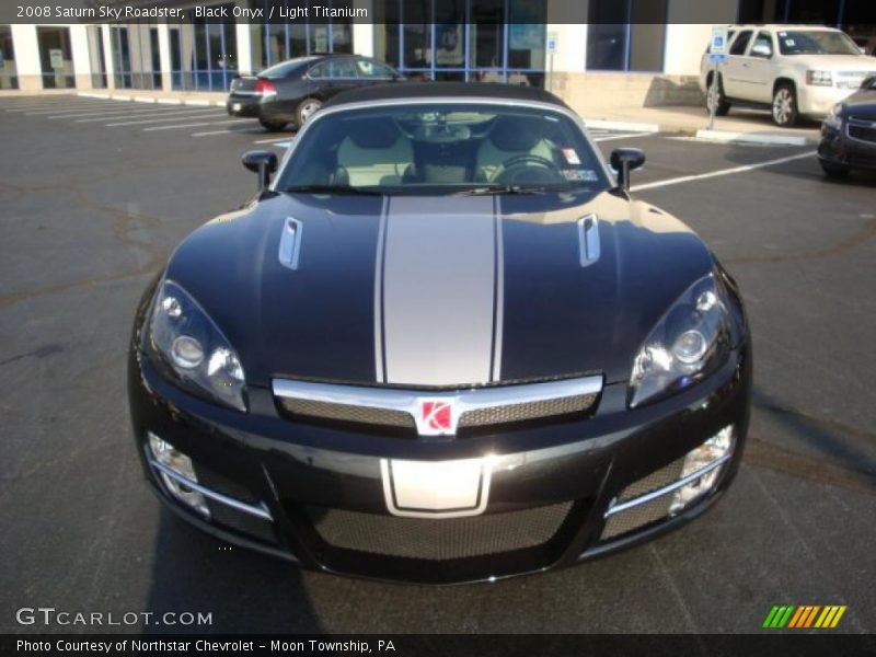 Black Onyx / Light Titanium 2008 Saturn Sky Roadster