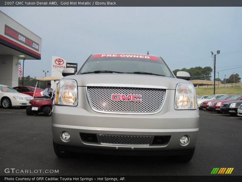 Gold Mist Metallic / Ebony Black 2007 GMC Yukon Denali AWD