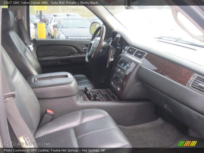 Gold Mist Metallic / Ebony Black 2007 GMC Yukon Denali AWD