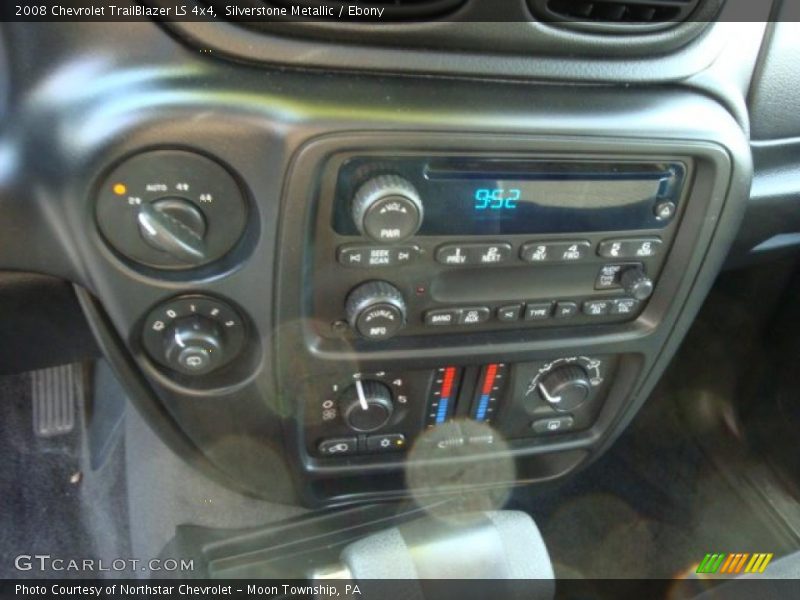 Silverstone Metallic / Ebony 2008 Chevrolet TrailBlazer LS 4x4