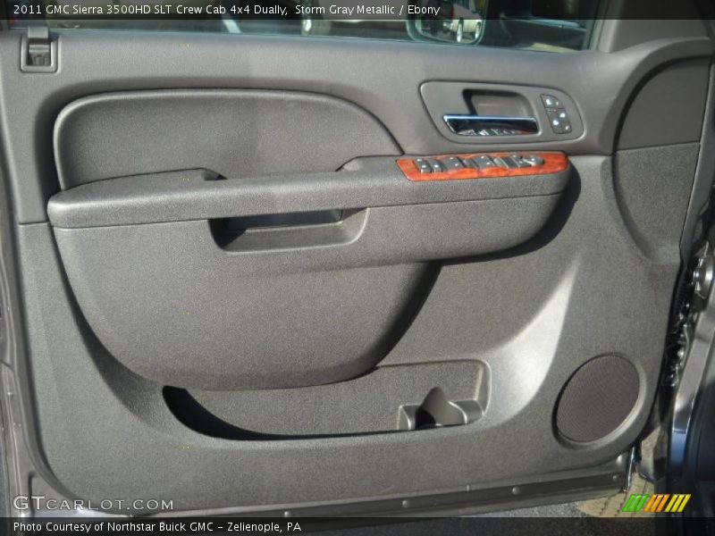  2011 Sierra 3500HD SLT Crew Cab 4x4 Dually Ebony Interior