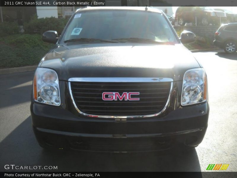 Carbon Black Metallic / Ebony 2011 GMC Yukon SLE 4x4