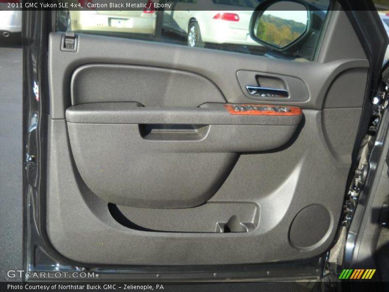 Carbon Black Metallic / Ebony 2011 GMC Yukon SLE 4x4