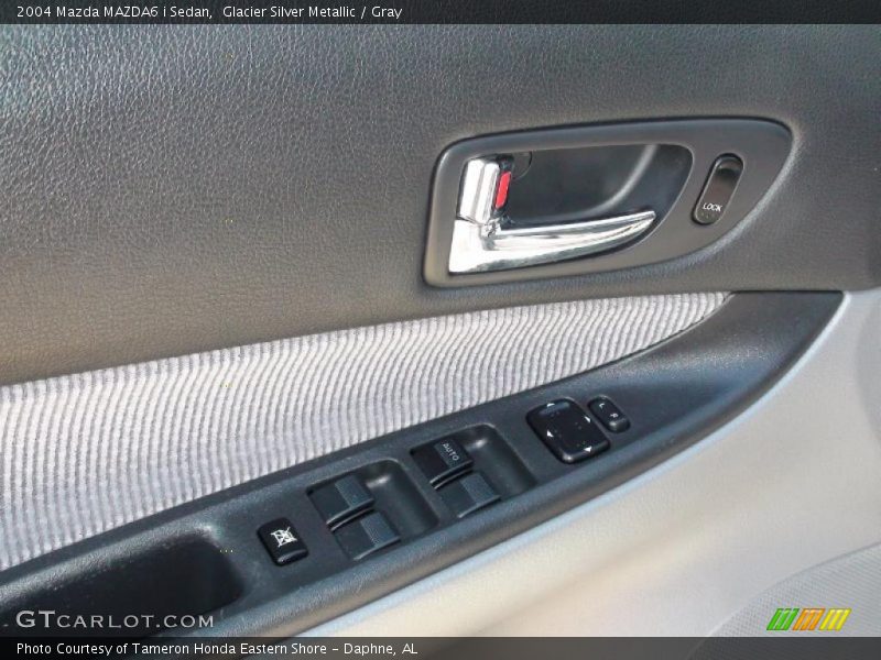 Glacier Silver Metallic / Gray 2004 Mazda MAZDA6 i Sedan