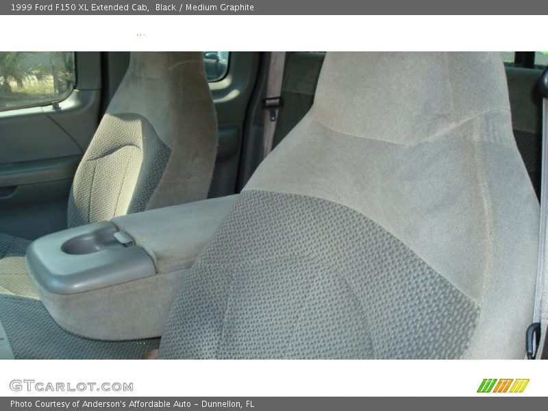 Black / Medium Graphite 1999 Ford F150 XL Extended Cab