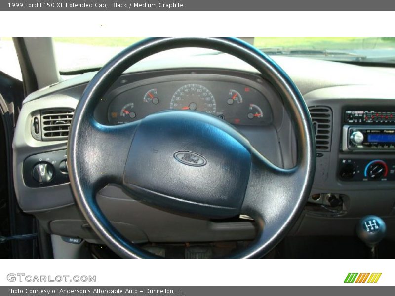Black / Medium Graphite 1999 Ford F150 XL Extended Cab