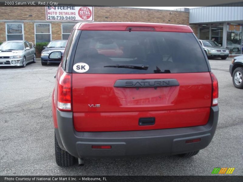 Red / Gray 2003 Saturn VUE
