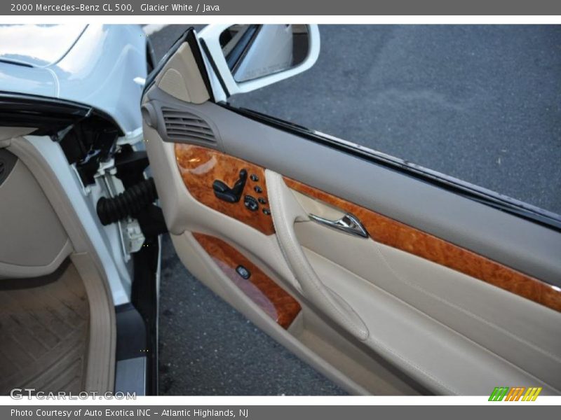 Glacier White / Java 2000 Mercedes-Benz CL 500