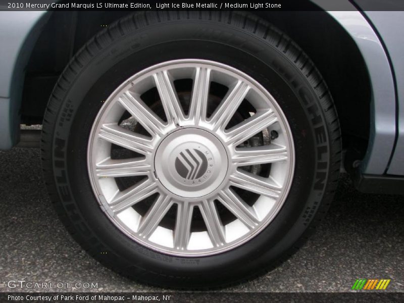  2010 Grand Marquis LS Ultimate Edition Wheel