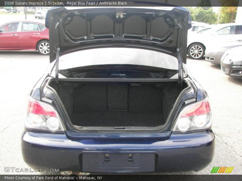  2006 Impreza 2.5i Sedan Trunk