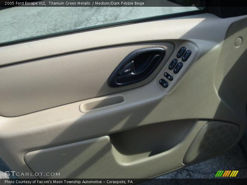 Titanium Green Metallic / Medium/Dark Pebble Beige 2005 Ford Escape XLS