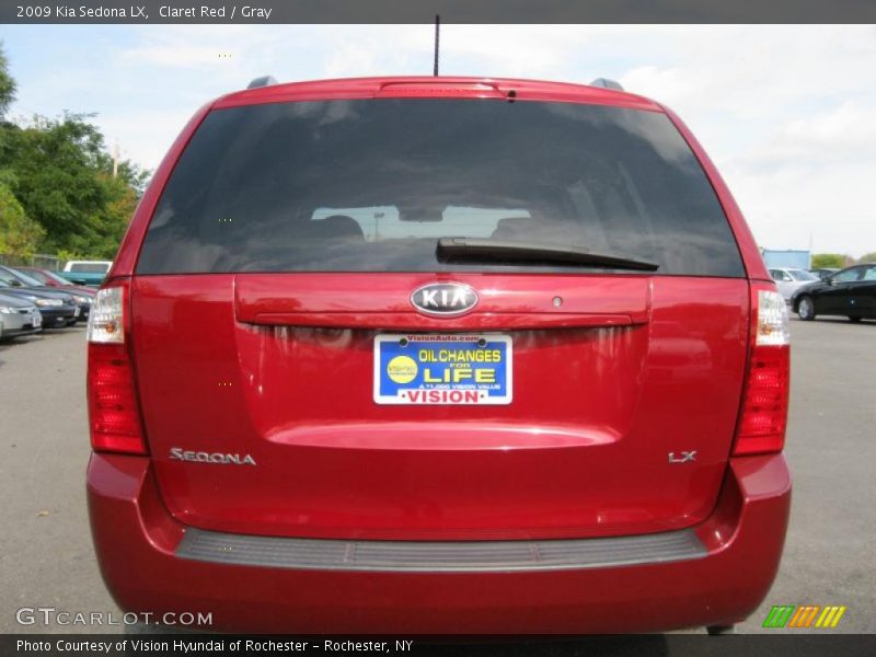 Claret Red / Gray 2009 Kia Sedona LX