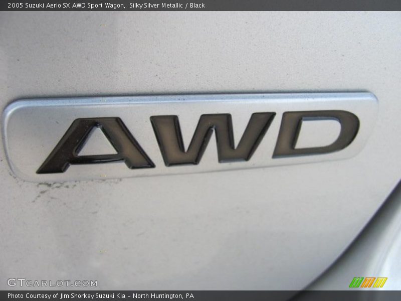 Silky Silver Metallic / Black 2005 Suzuki Aerio SX AWD Sport Wagon