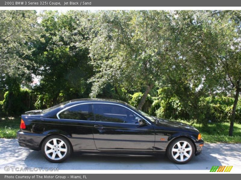 Jet Black / Sand 2001 BMW 3 Series 325i Coupe