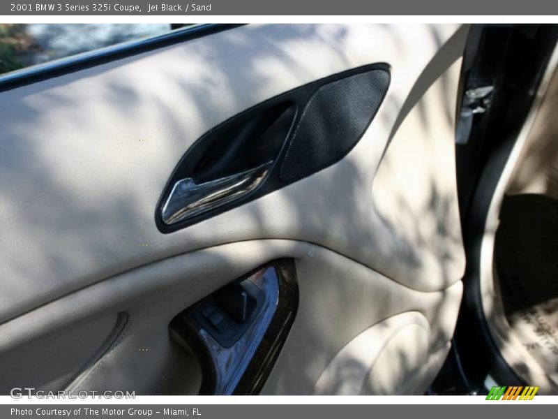 Jet Black / Sand 2001 BMW 3 Series 325i Coupe