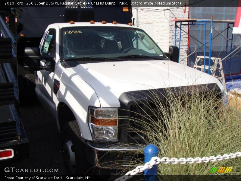 Oxford White / Medium Stone 2010 Ford F350 Super Duty XL Regular Cab 4x4 Chassis Dump Truck